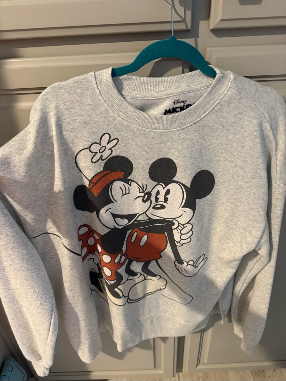 Disney Mickey & Minnie Graphic Sweatshirt - Light Gray size Large